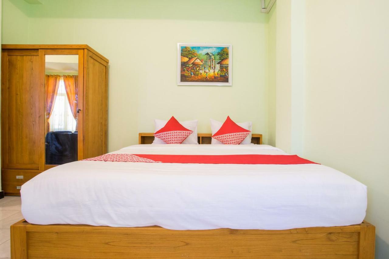 OYO 1419 Rhona Guest House Syariah Near RSUD Kota Yogyakarta Bagian luar foto